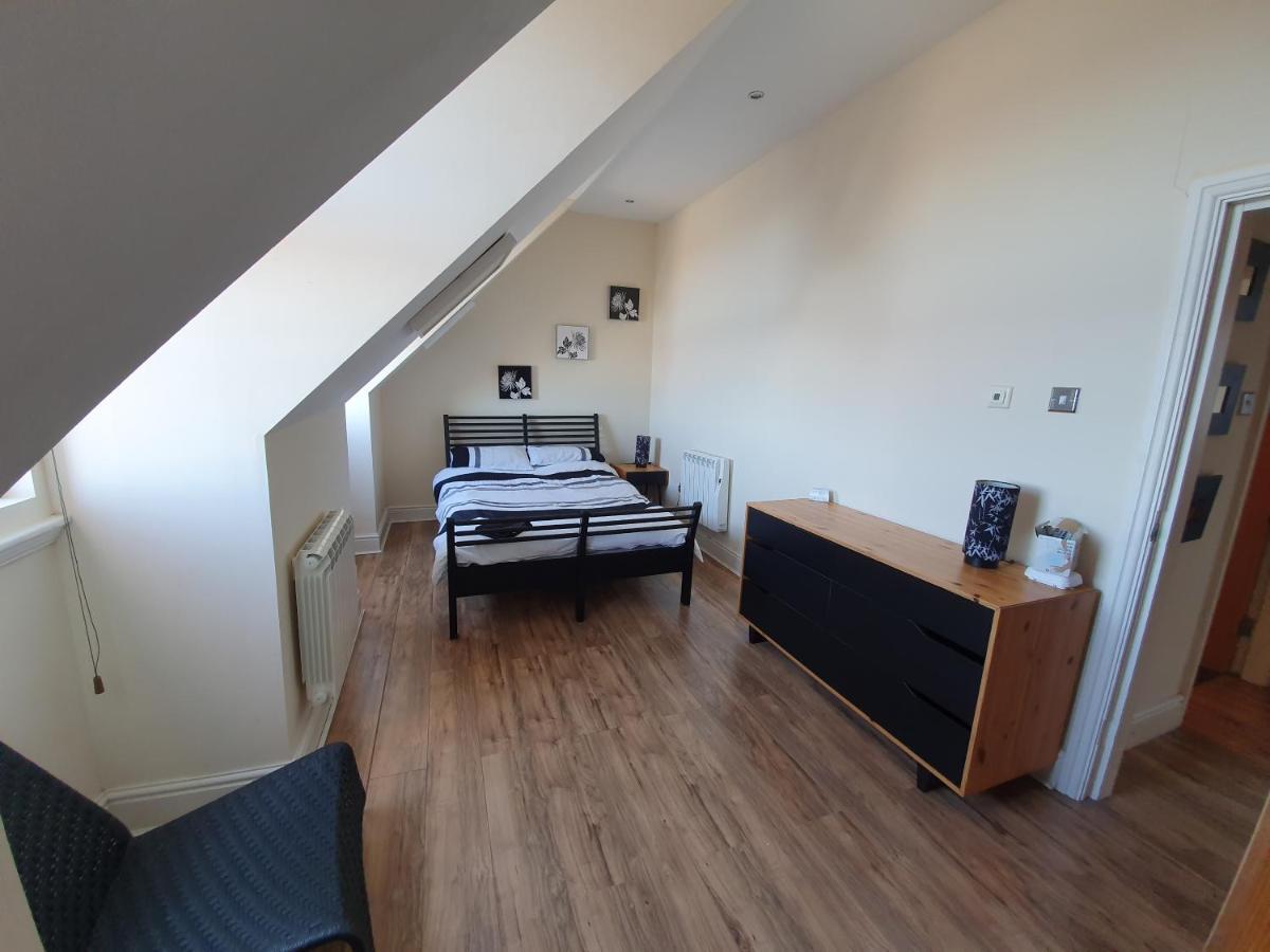 Marina Court La14 2Hl Lejlighed Barrow-in-Furness Eksteriør billede